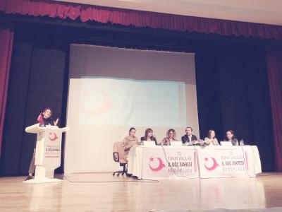 "Çocukluğumu Sandığıma Hapsettiler" Konulu Panel