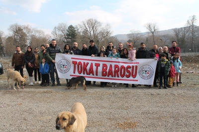 " Dostluk Satın Alınmaz! "