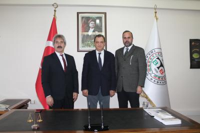 TOKAT VAKIFLAR BÖLGE MÜDÜRÜ VE DOĞA KORUMA VE MİLLİ PARKLAR MÜDÜRÜ' NDEN BAROMUZA ZİYARET.
