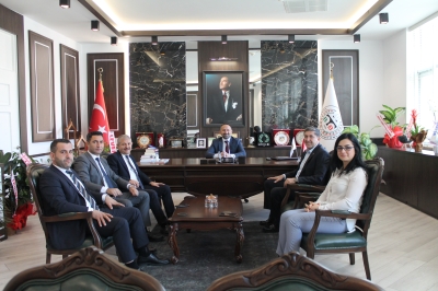 Karşıyaka Ptt Müdürlüğü Kyk Yurt Müdürlüğü ve Belediye Meclisinden Baromuza Ziyaret.