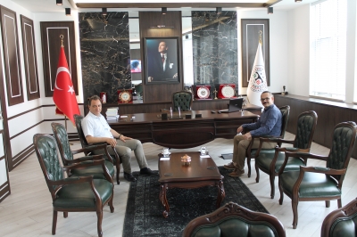 Tokat 2.Asliye Hukuk Mahkemesi Hakimi İsmail KÖSE' den Baromuza Veda Ziyareti.